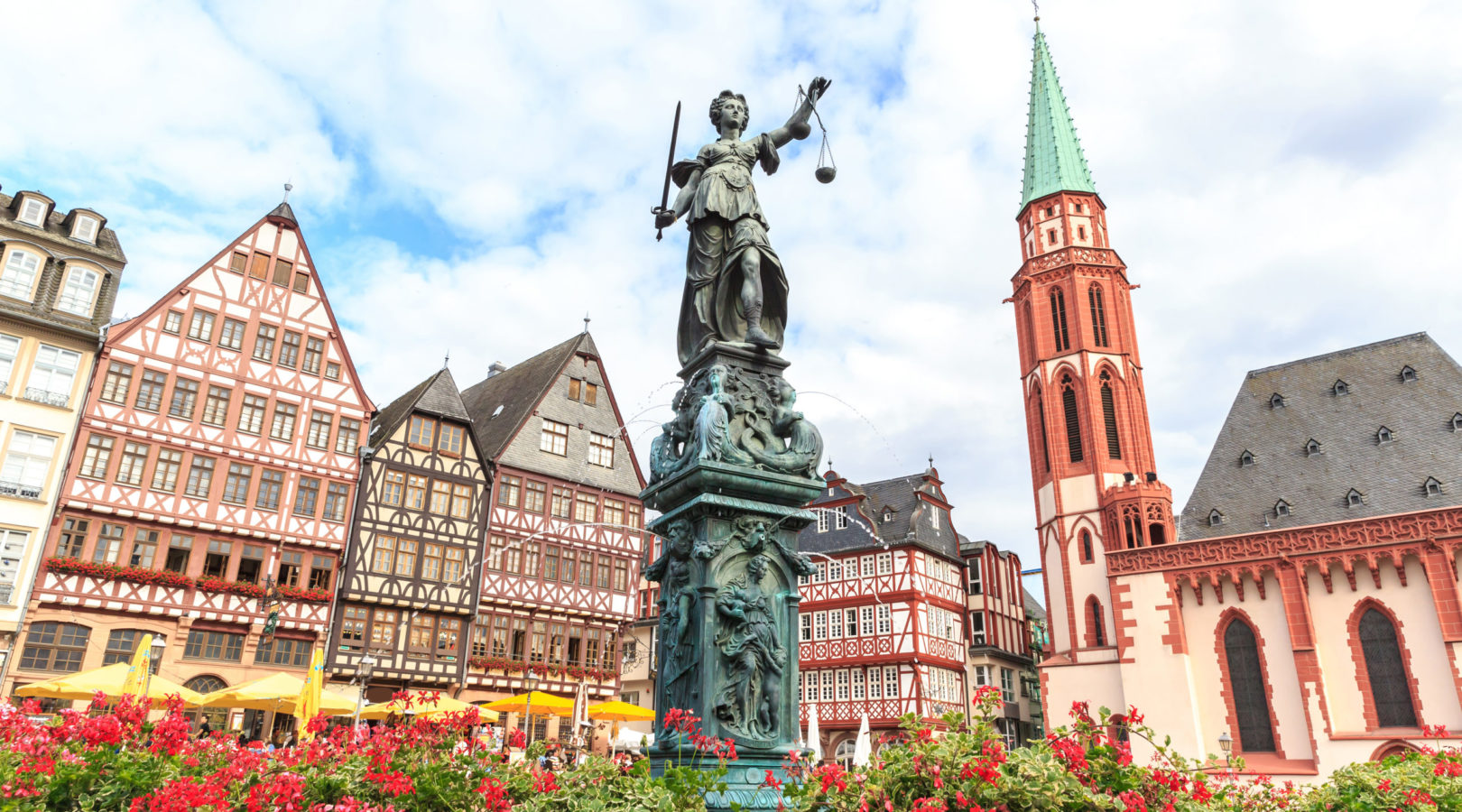 Justitia auf dem Römermarkt Frankfurt